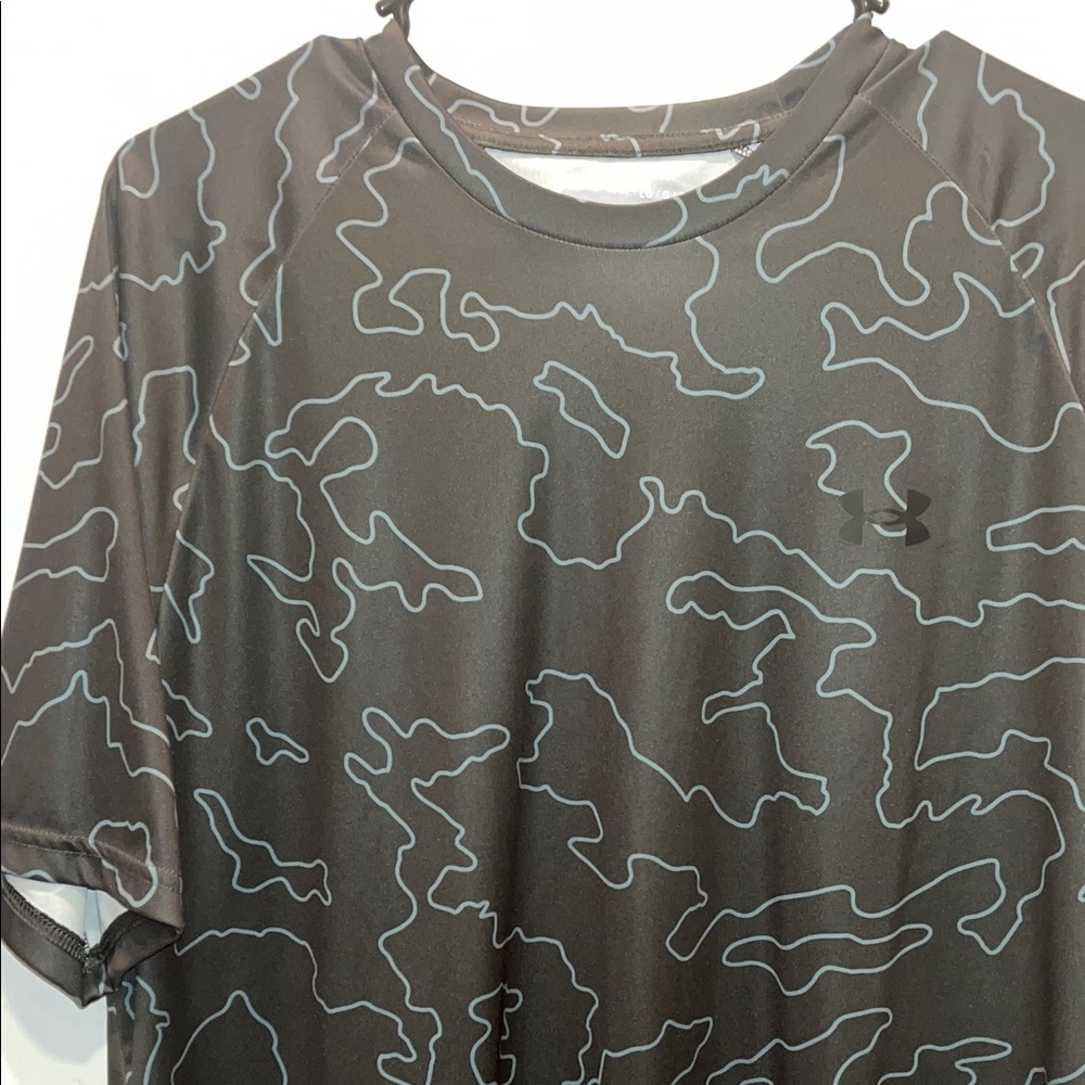 Under Armour Men's Gray Camo Tee